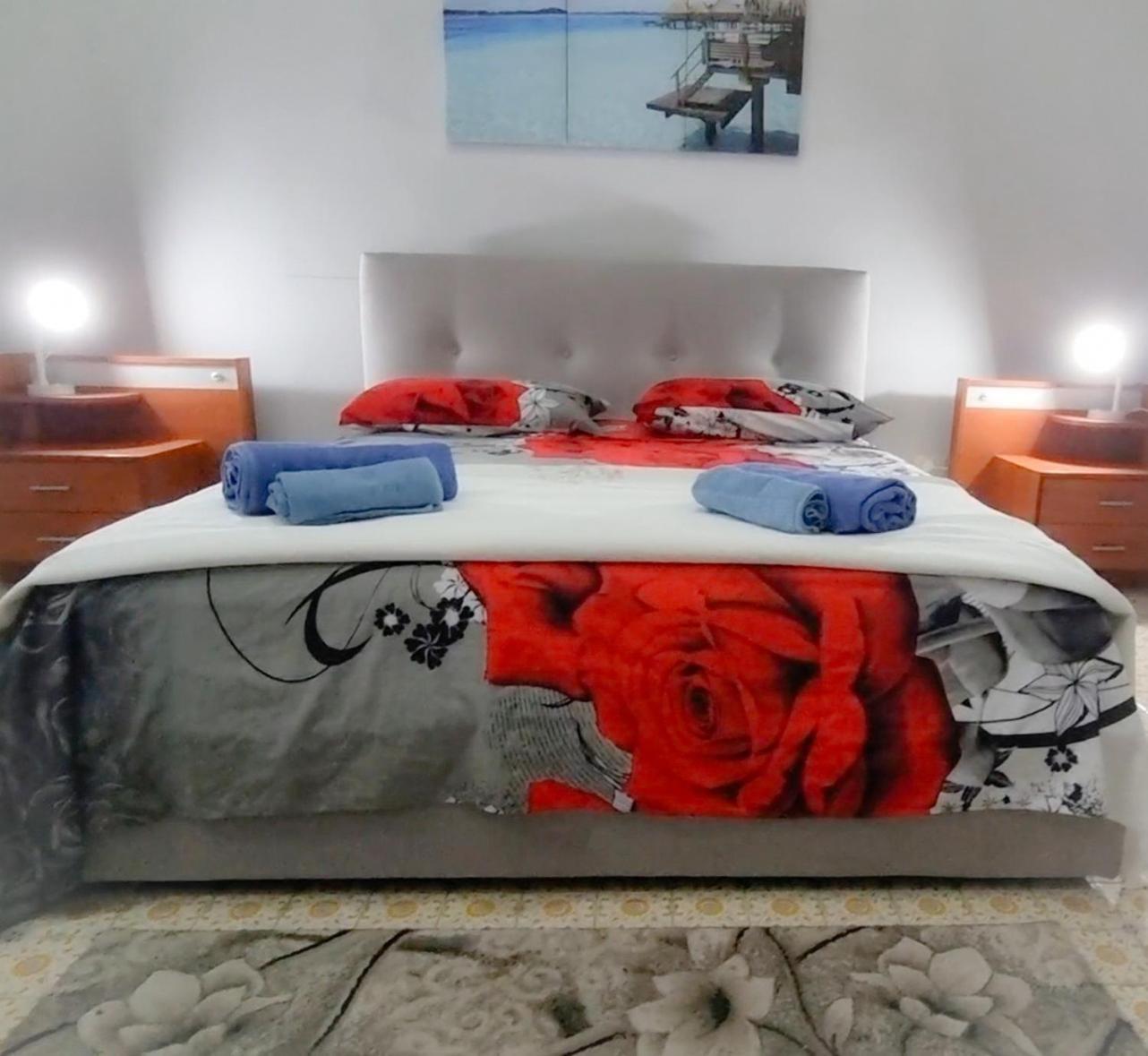 Eracles House Near Ortigia Island Syracuse