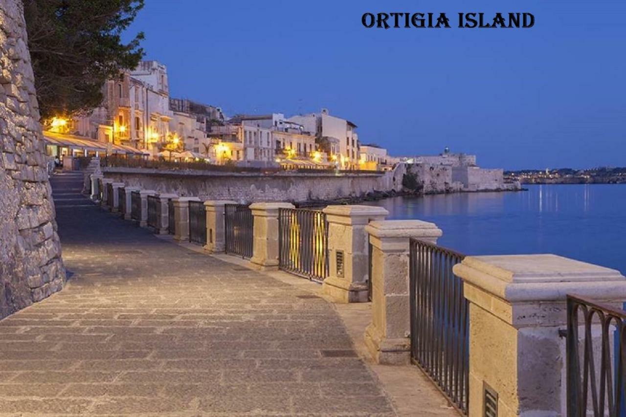 Eracles House Near Ortigia Island Apartament Syracuse